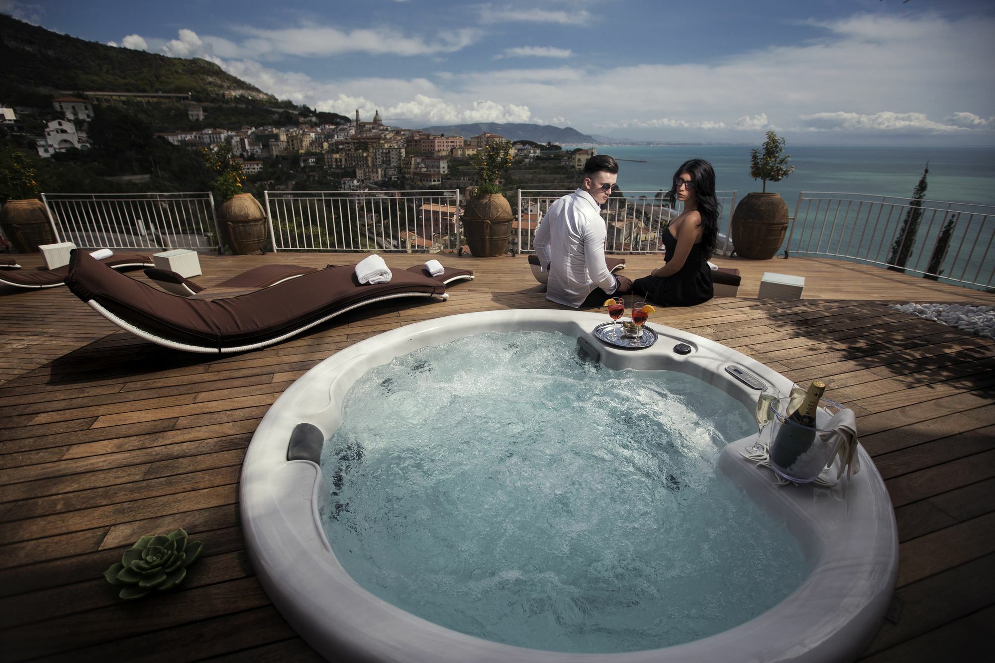 Aquaboutique Wellness&Spa Vietri Exteriör bild